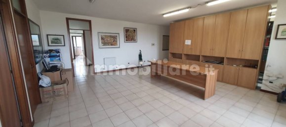 Escritório de 5 divisões em Rome, Italy N.º 336790 20