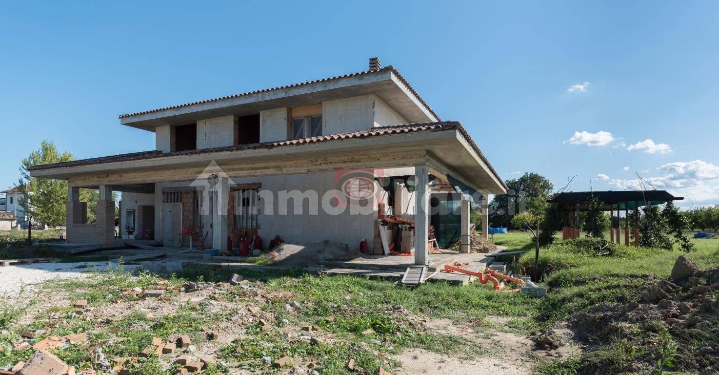 3 bedrooms Villa in Cesena, Italy No. 378587