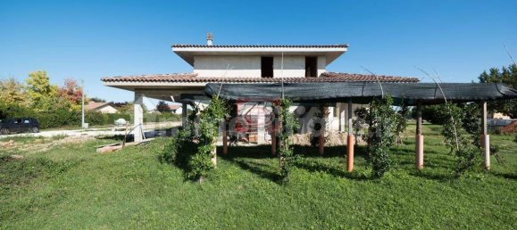 3 bedrooms Villa in Cesena, Italy No. 378587 3