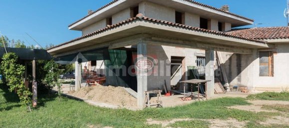 3 bedrooms Villa in Cesena, Italy No. 378587 4