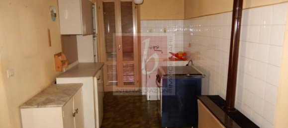 Casa de 5 divisões em Sangiano, Italy N.º 71679 9