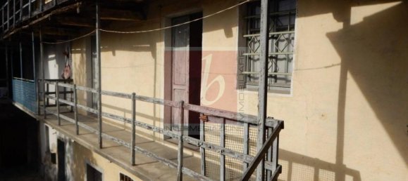 Casa de 5 divisões em Sangiano, Italy N.º 71679 8