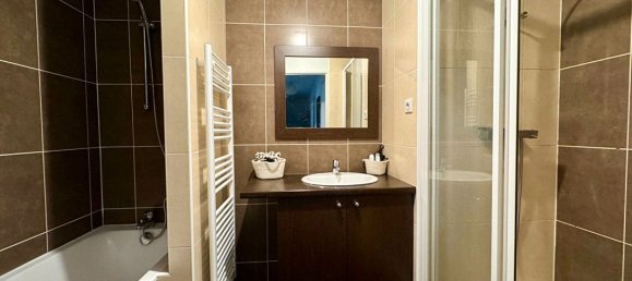 4 bedrooms Duplex in Chartres, France No. 84371 8