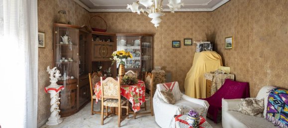 2 bedrooms Apartment in Misterbianco, Italy No. 163642 2