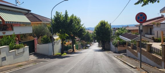 Villa de 11 habitaciónes en Spoltore, Italy No. 26551 29