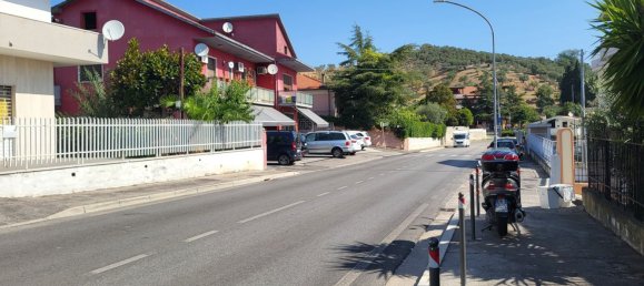 Villa de 11 habitaciónes en Spoltore, Italy No. 26551 27