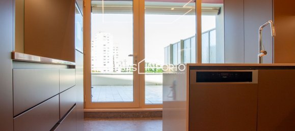 4 Schlafzimmer Doppelhaus in Porto, Portugal, Nr. 117591 6