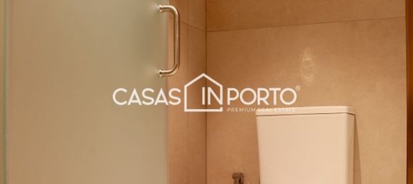 4 Schlafzimmer Doppelhaus in Porto, Portugal, Nr. 117591 41