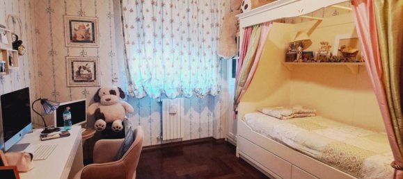 4 rooms Apartment in Bari, Italy No. 25204 11