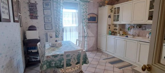 4 rooms Apartment in Bari, Italy No. 25204 19