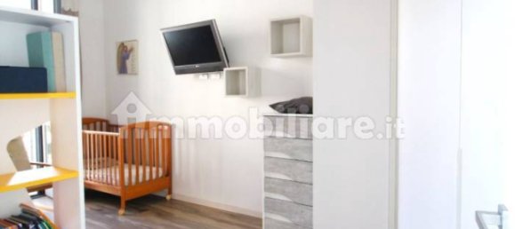 Apartamento de 2 dormitorios en Parabiago, Italy No. 360118 17