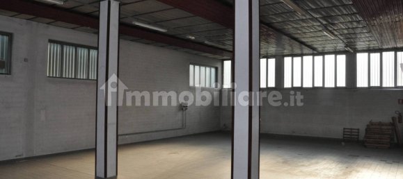 4-salle Propriété commerciale à Costa Masnaga, Italy No. 105044 15