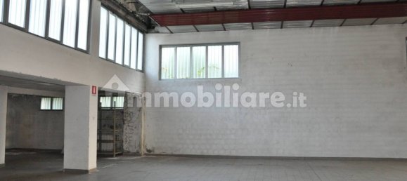 4-salle Propriété commerciale à Costa Masnaga, Italy No. 105044 4