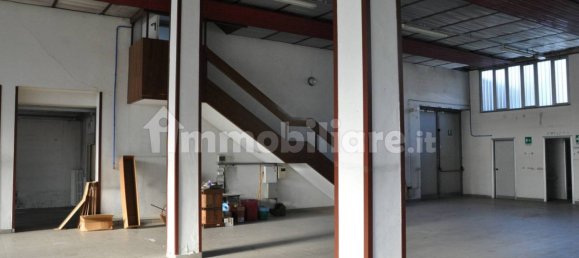 4-salle Propriété commerciale à Costa Masnaga, Italy No. 105044 6