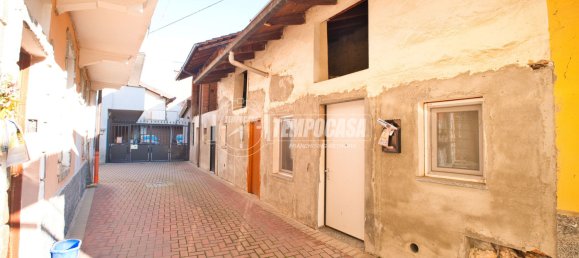 Studio in Romentino, Italy No. 77089 9