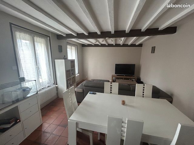 3 bedrooms House in Seine-Maritime, France No. 357182