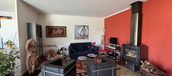 4 bedrooms Villa in Saint-Quentin-la-Poterie, France No. 360902 2