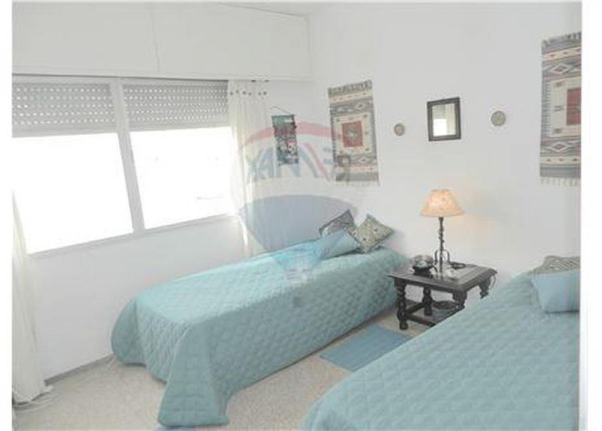 2 bedrooms Apartment in Punta del Este, Uruguay No. 3662