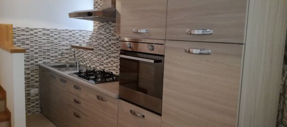 4 rooms Apartment in San Benedetto del Tronto, Italy No. 16346 2