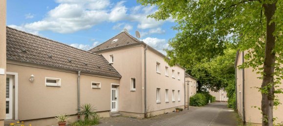 3 bedrooms Townhouse in Unna, Germany No. 7982 12