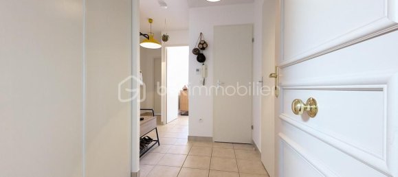 Apartamento de 2 dormitorios en Manche, France No. 358745 2