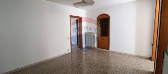 5 rooms Apartment in Matera, Italy No. 17233 7