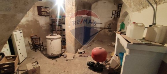 5 rooms Apartment in Matera, Italy No. 17233 33