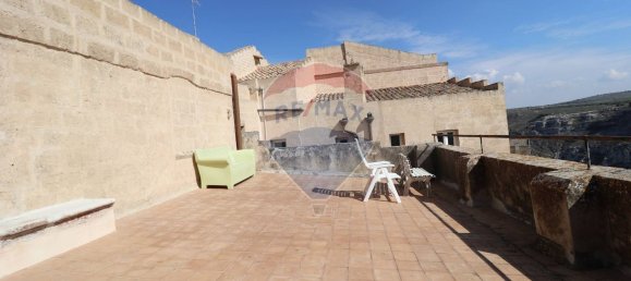 5 rooms Apartment in Matera, Italy No. 17233 26