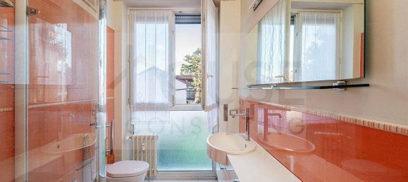 3 chambres Appartement à Muggiò, Italy No. 229766 12