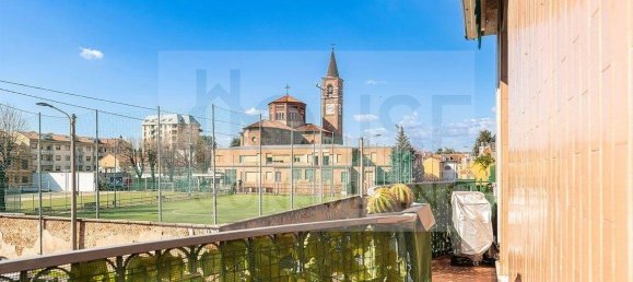 3 chambres Appartement à Muggiò, Italy No. 229766 13