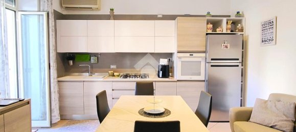 2 bedrooms Apartment in Foggia, Italy No. 315730 6