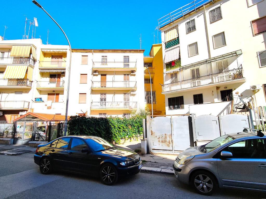 2 bedrooms Apartment in Foggia, Italy No. 315730