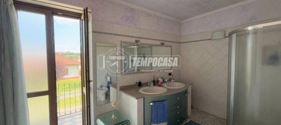 5 bedrooms Villa in Villafranca d'Asti, Italy No. 298108 25