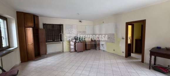 5 bedrooms Villa in Villafranca d'Asti, Italy No. 298108 3