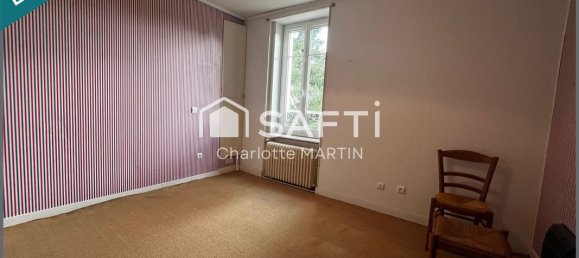 Casa de 5 dormitorios en Vierzon, France No. 70670 12