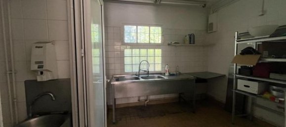 3 rooms House in Saint-Ouen-l'Aumone, France No. 359681 5