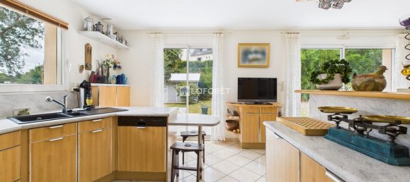 Дом с 3 спальнями в Кемпер, Франция № 330807 9