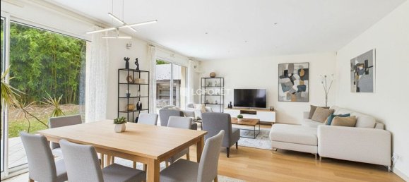 Дом с 3 спальнями в Кемпер, Франция № 330807 3