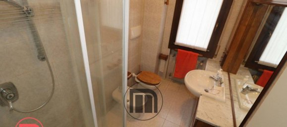 2 bedrooms Apartment in Treviso, Italy No. 288851 4