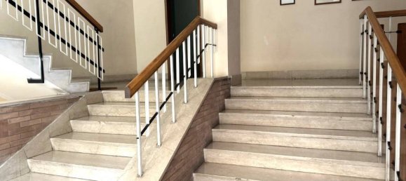 3 bedrooms Apartment in Rome, Italy No. 304104 19