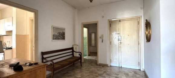 3 bedrooms Apartment in Rome, Italy No. 304104 2