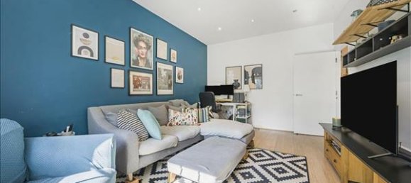 2 Schlafzimmer Wohnung in Mitcham, United Kingdom, Nr. 7260 3