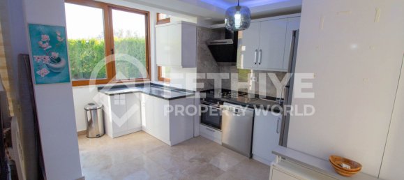 Villa de 4+1 en Oludeniz, Turkey No. 22698 8