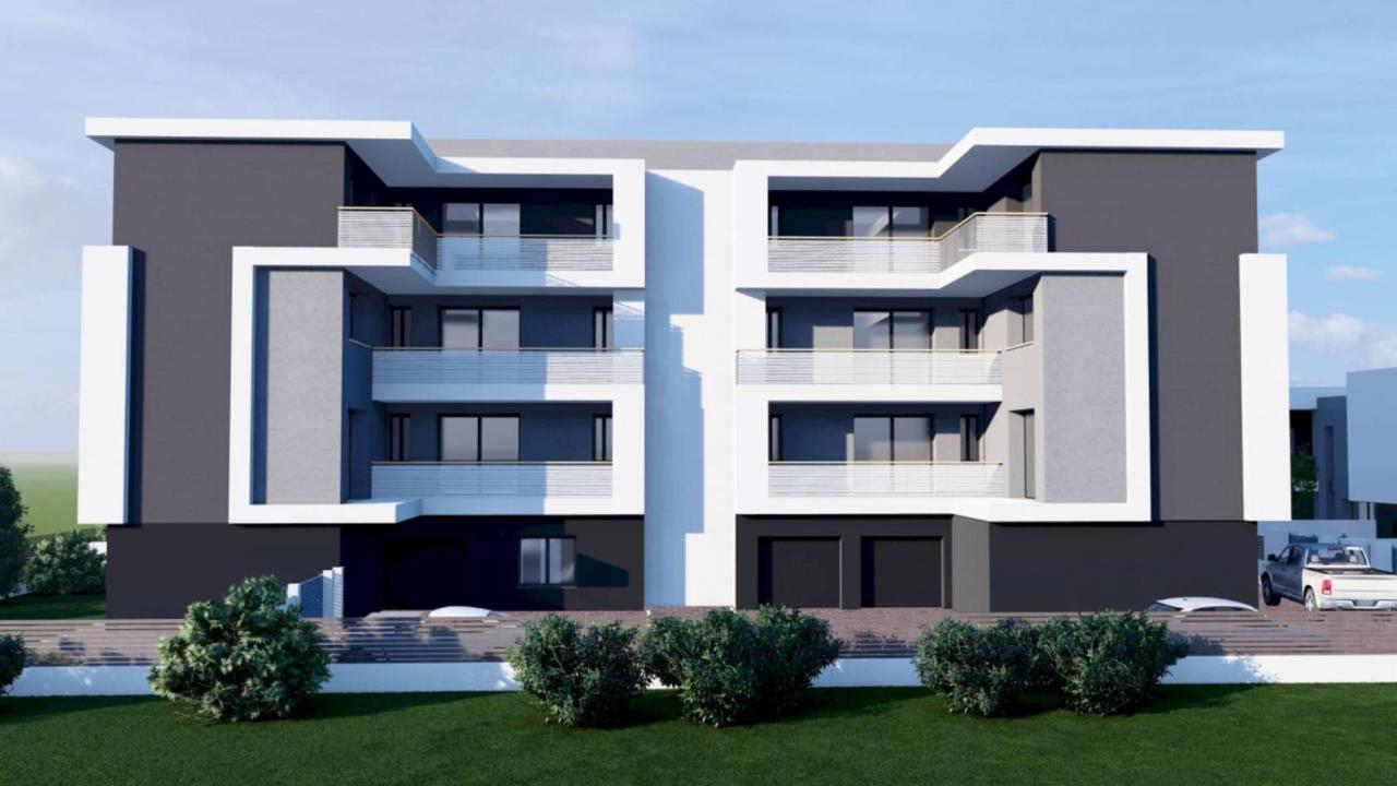 5 rooms Apartment in Castelfranco Emilia, Italy No. 170931