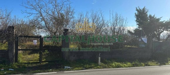 1-salle Terrain à Terzigno, Italy No. 91496 9