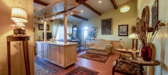 Вилла с 10 комнатами в Марино, Италия № 20764 12