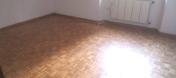 5-Zimmer Wohnung in Fabriano, Italy, Nr. 85989 6