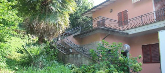 15-Zimmer Villa in Carrara, Italy, Nr. 48146 6