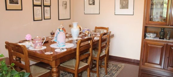 15-Zimmer Villa in Carrara, Italy, Nr. 48146 9