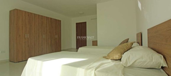 3 bedrooms Apartment in Mellieha, Malta No. 11019 7